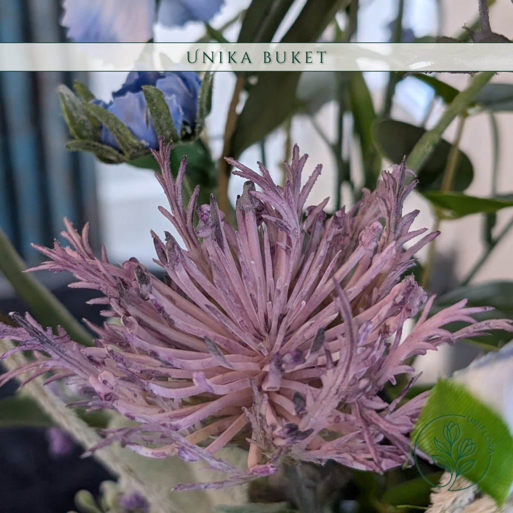 Evighedsbuket Unika 26.20: Himmelsk Ro med nuancer af groen, jadegron, pink, lilla-1, lysebla-1, lavendel, hvid - Uniflora