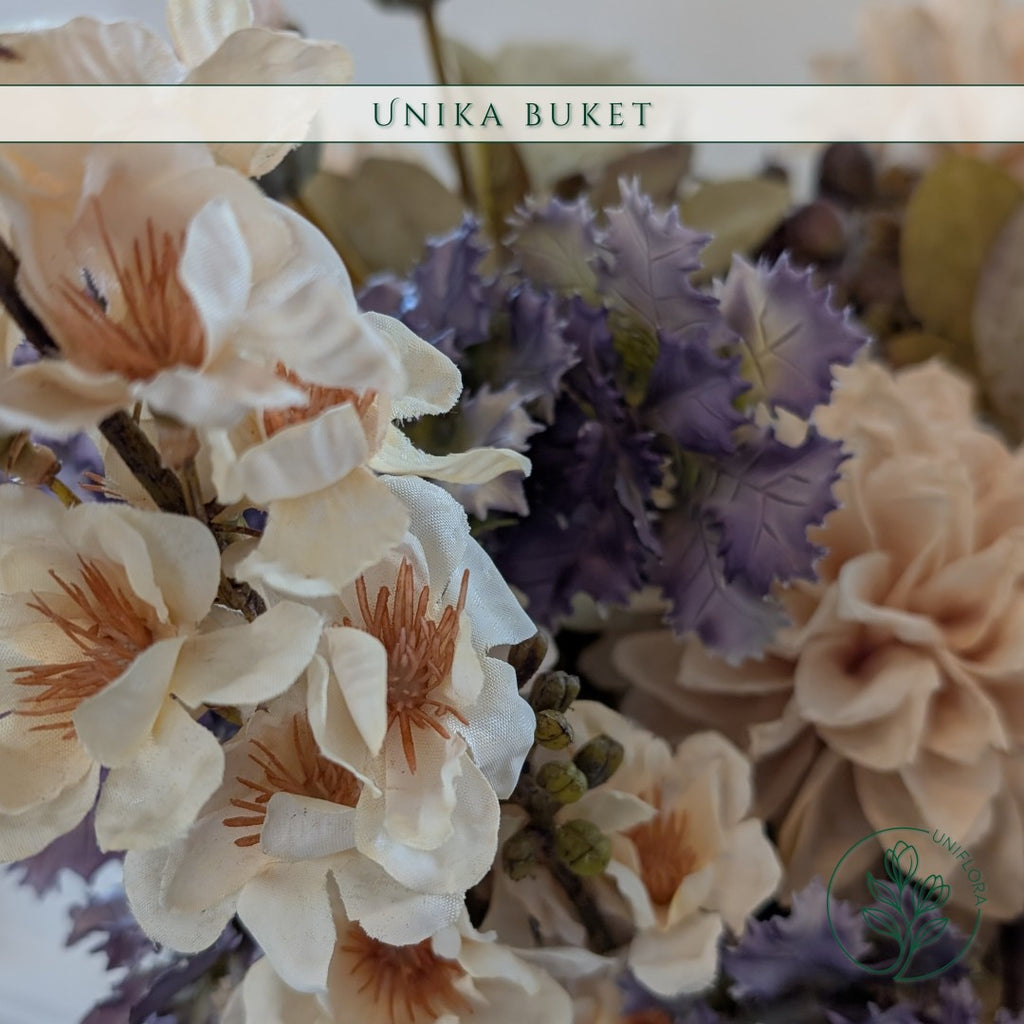 Evighedsbuket Unika 26.26: Støvet Poesi med nuancer af groen, jadegron, lavendel, lilla-1, lys-brun, hvid - Uniflora