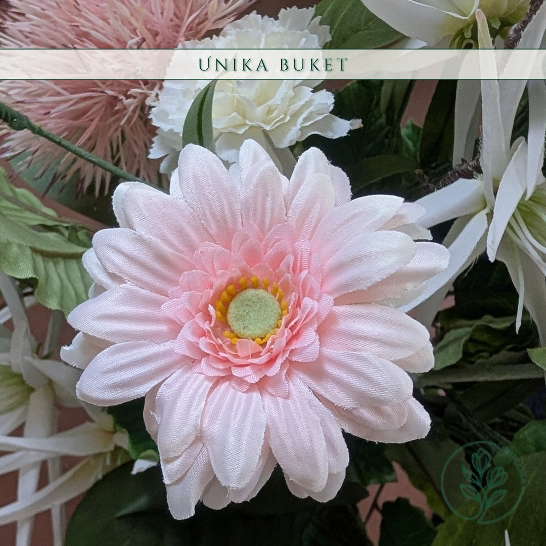 Unika 26.44: Pudret Vildnis