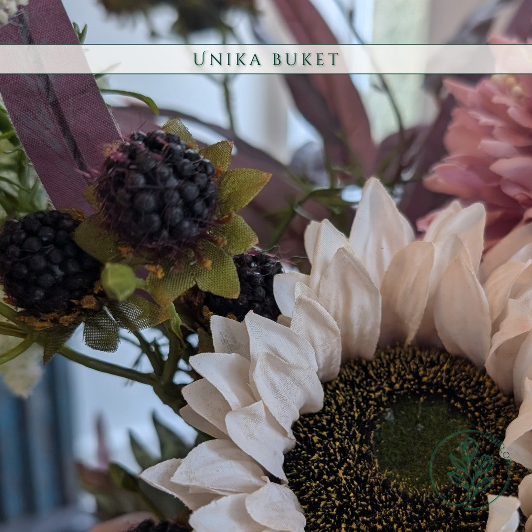 Evighedsbuket Unika 26.8: Skovens Favn med nuancer af lys-brun, pink-1, lilla-1, hvid, bla, groen, jadegron - Uniflora