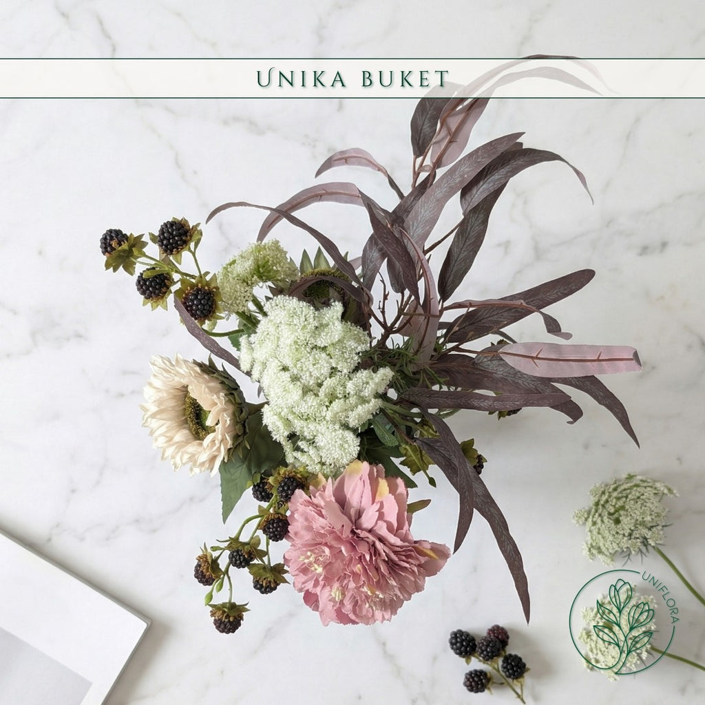 Evighedsbuket Unika 26.8: Skovens Favn med nuancer af lys-brun, pink-1, lilla-1, hvid, bla, groen, jadegron - Uniflora